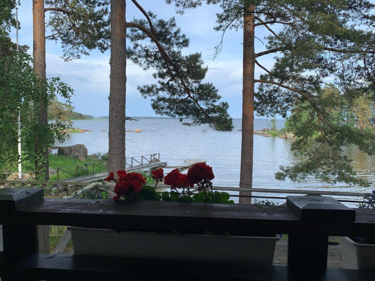 Вілла Vaenvik Pyhtaeae Siltakyla Екстер'єр фото